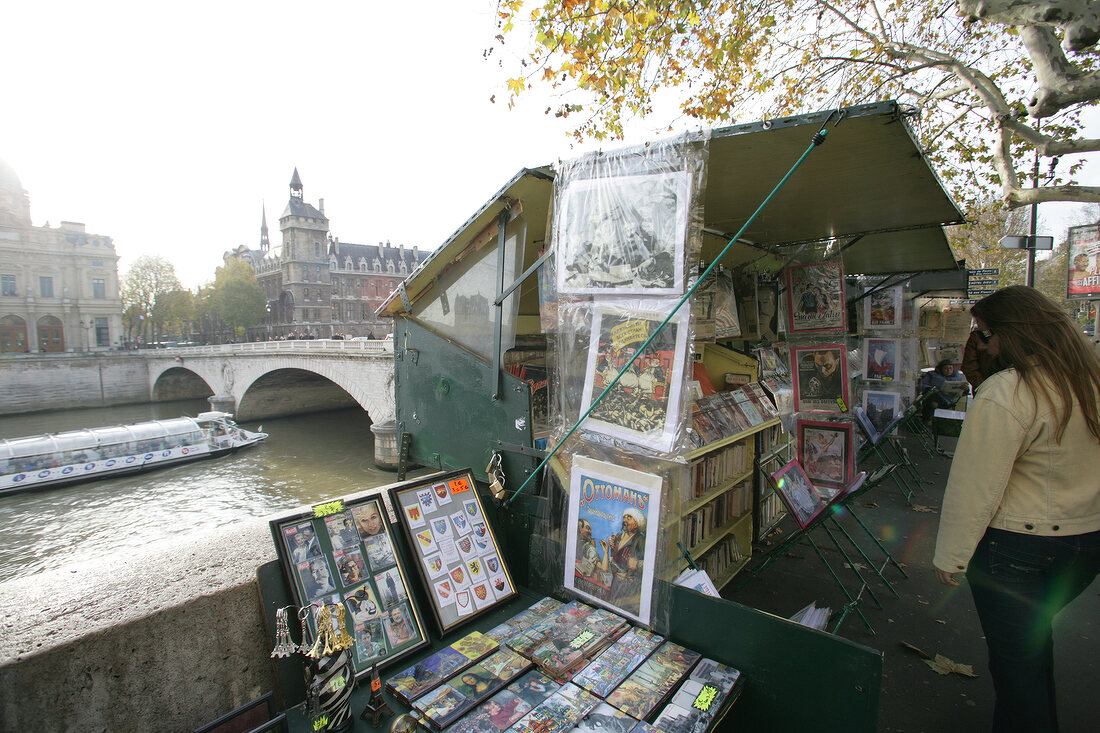 Bouquinistes Geschäft Handel