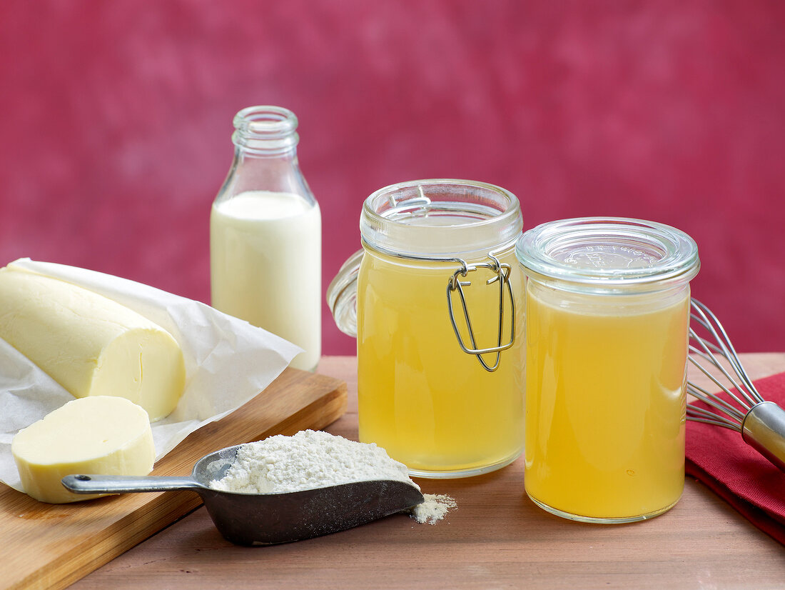 Ingredients for making cream sauces