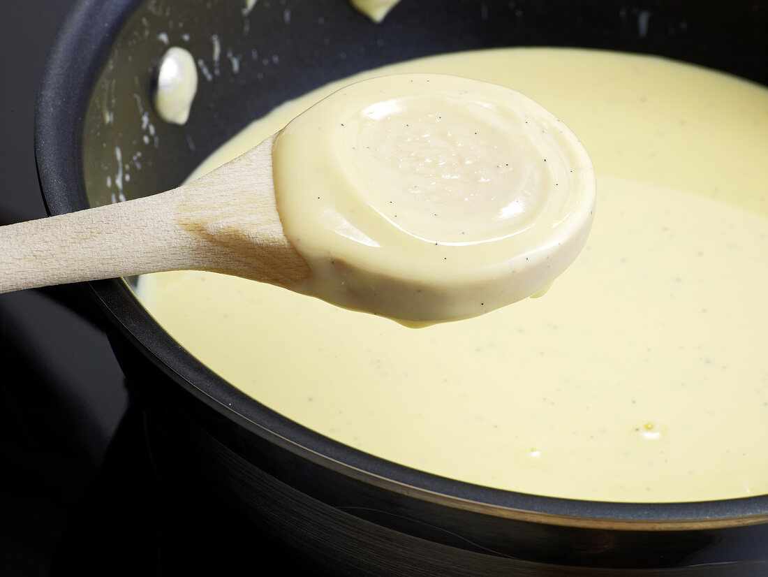 Close-up of vanilla sauce, step 5