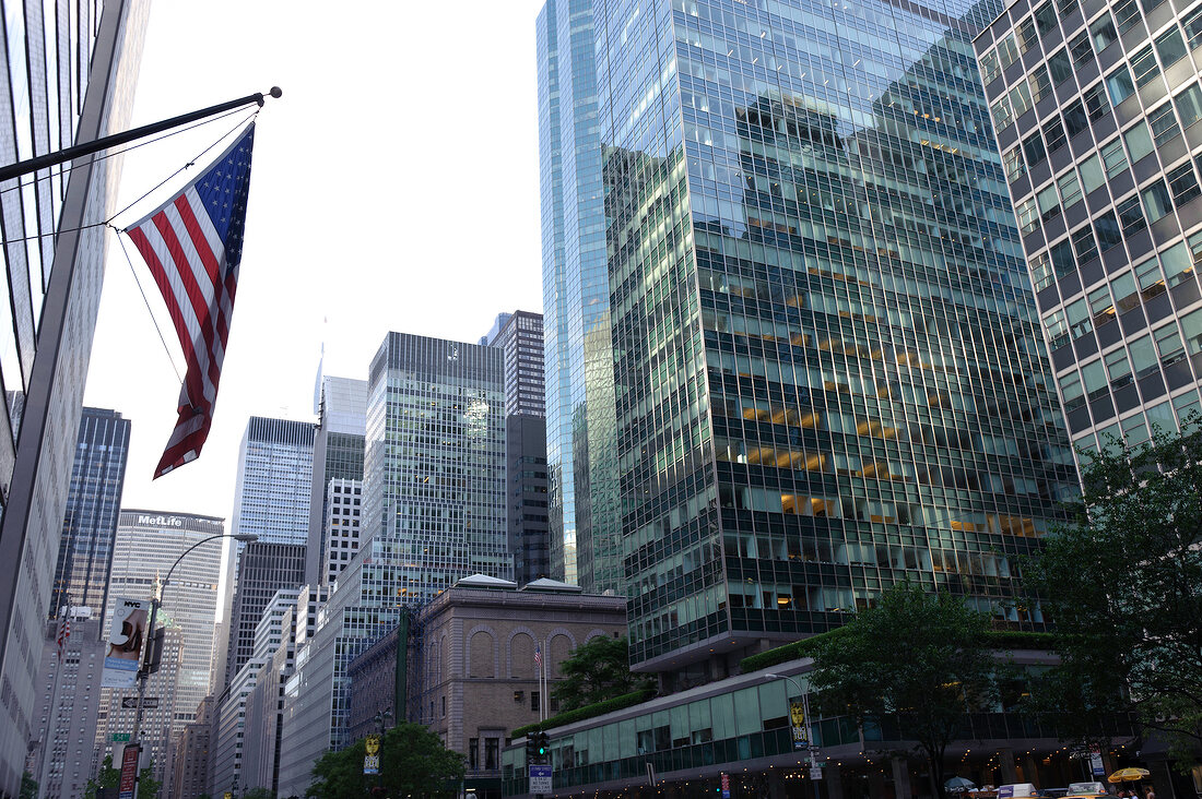 Skyscrapers at Park Avenue in New York, USA