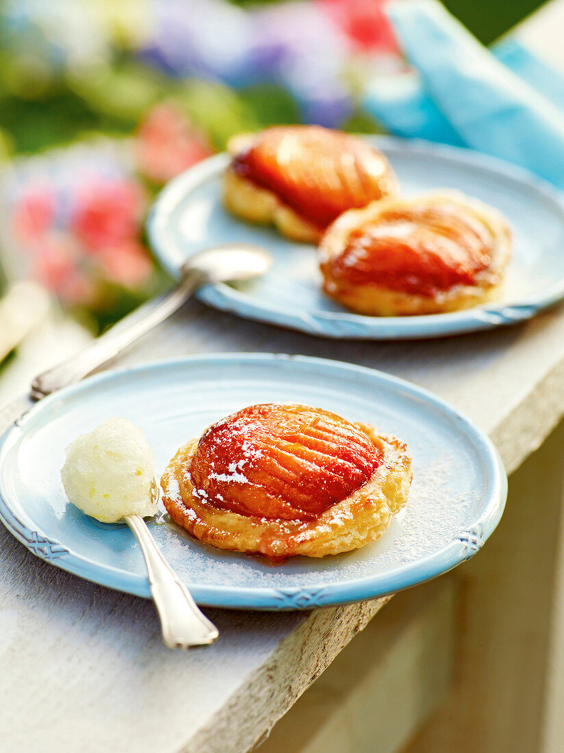 Peach and champagne sorbet on plate, garden kitchen