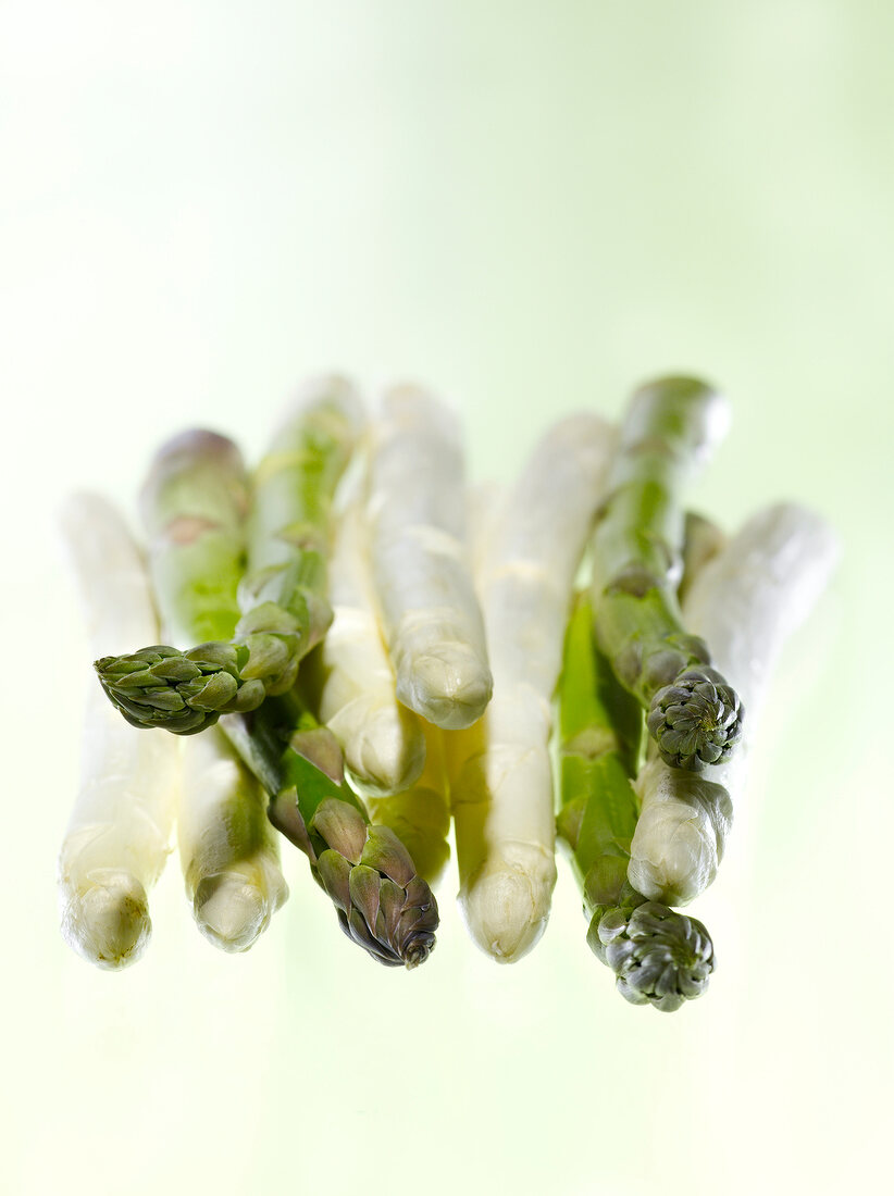 Close-up of green and white asparagus