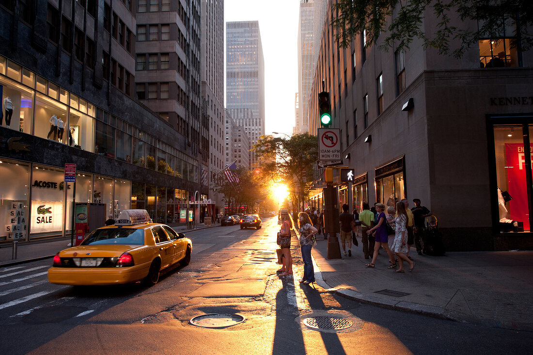 New York: Sonnenuntergang auf der Madison Avenue