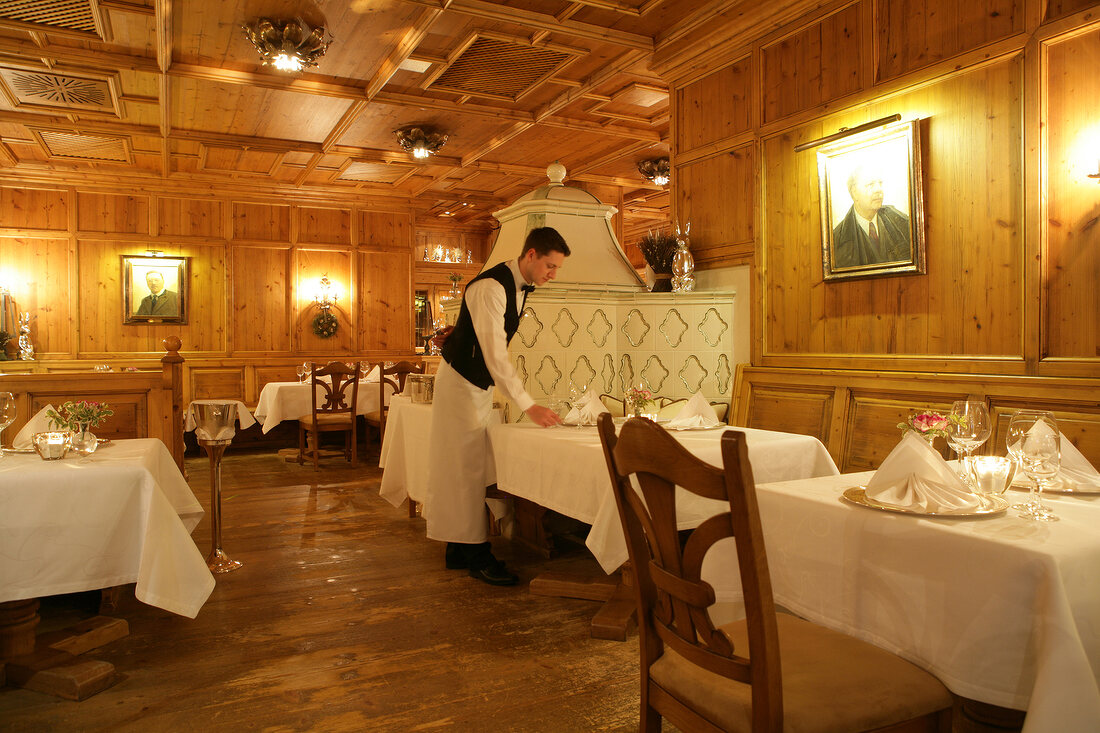 Dichterstub'n Restaurant im Park-Hotel Egener Höfe Rottach-Egern