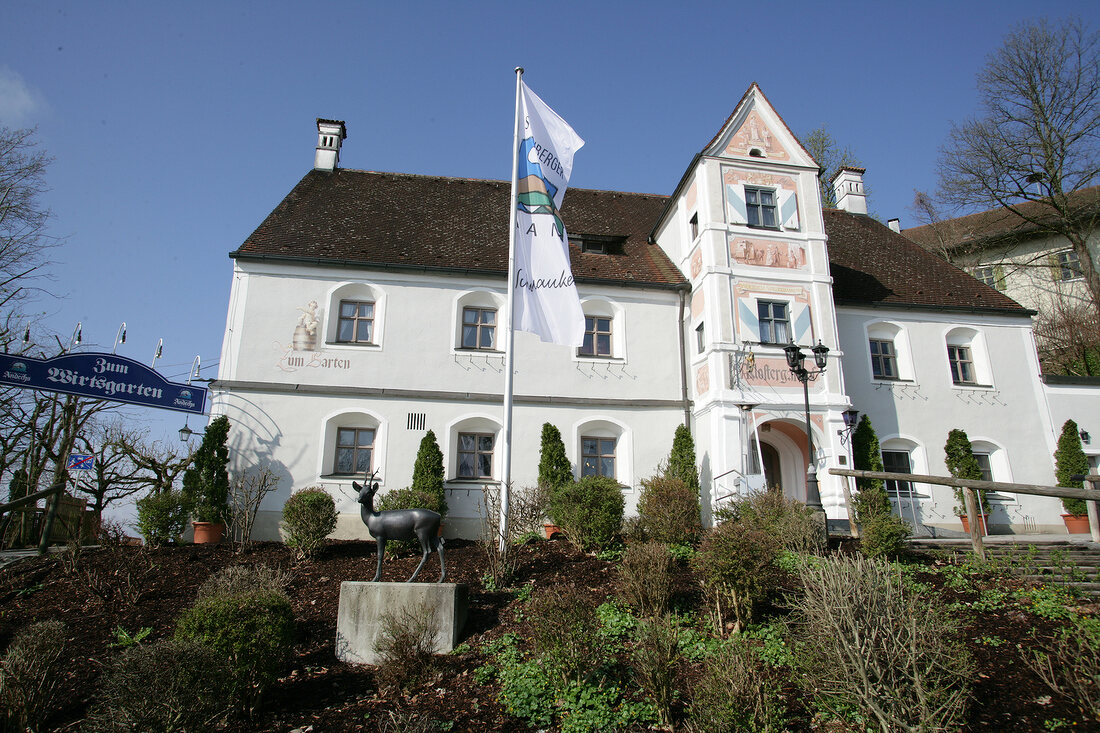 Klostergasthof Andechs Restaurant Andechs Bayern