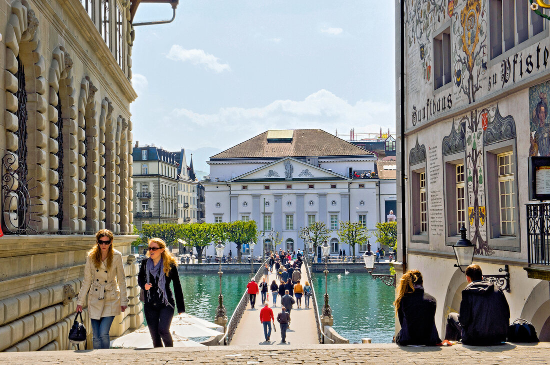 Schweiz, Luzern, Rathaussteg, Reuss, Luzerner Theater, Zunfthaus