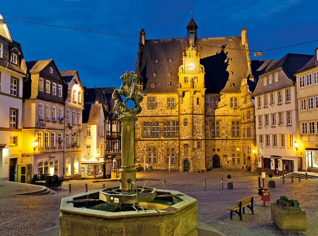 Hessen, Mittelhessen, Marburg, Marktplatz