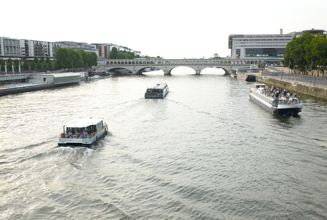 Paris: Schfffahrt auf der Seine