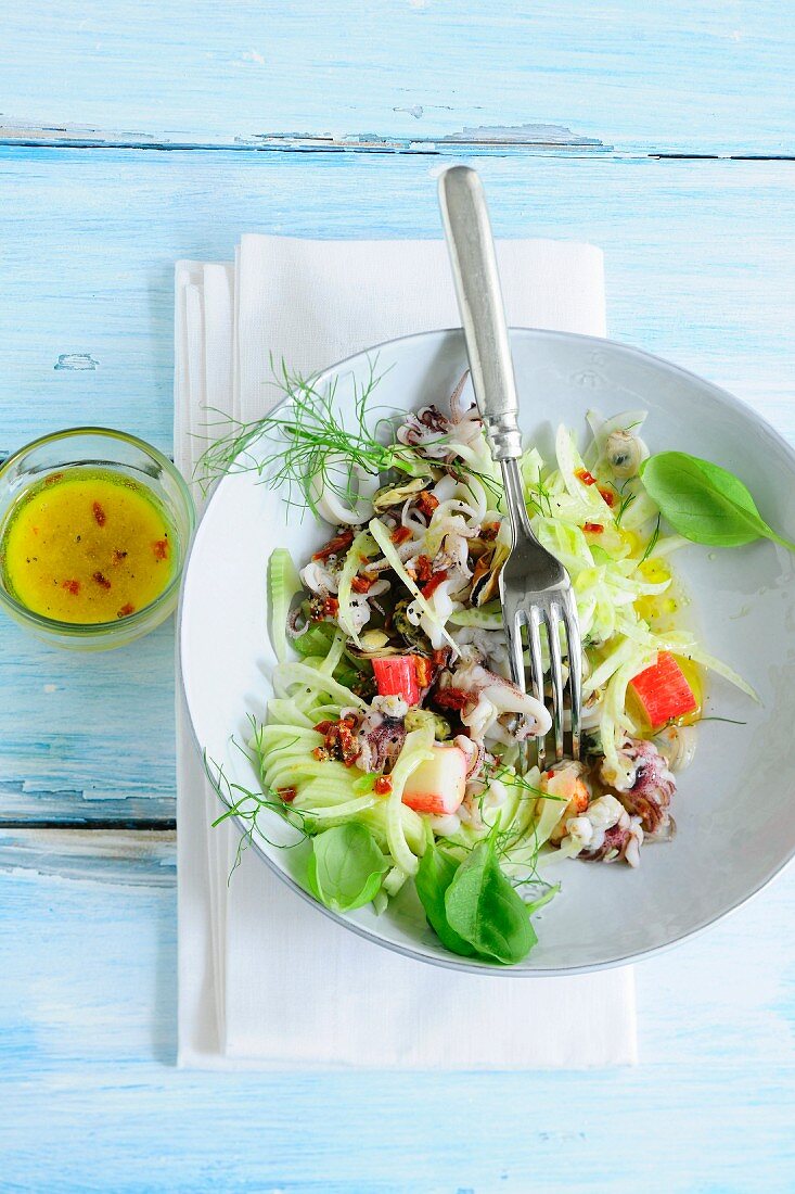 Meeresfrüchtesalat mit Dill & Basilikum