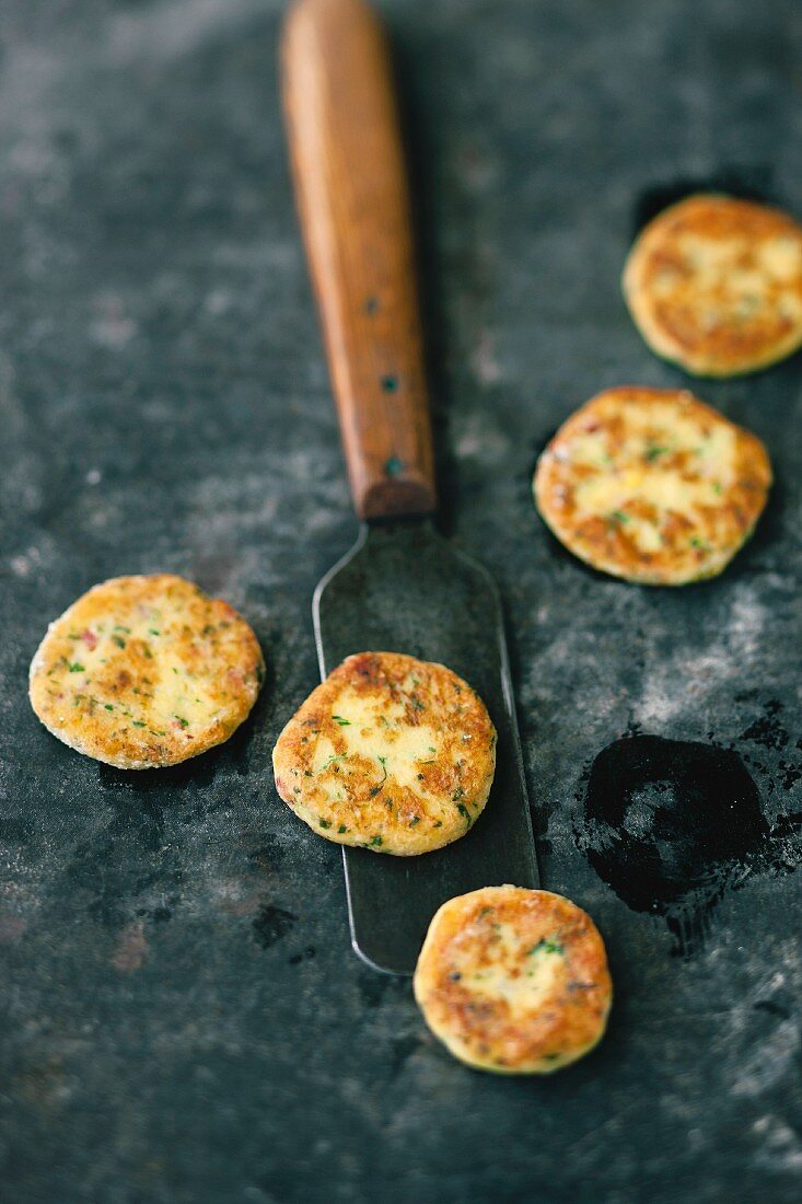 Pommes Macaire (potato cakes made from precooked potatoes)