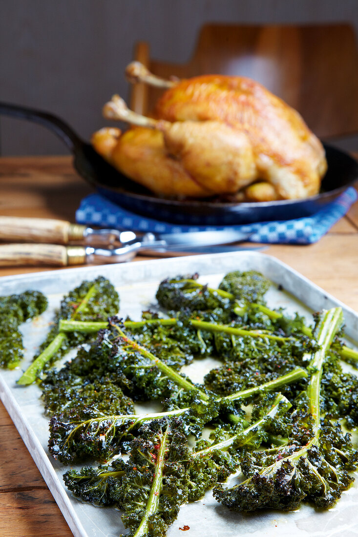 Poularde mit gebackenem Grünkohl, Backblech