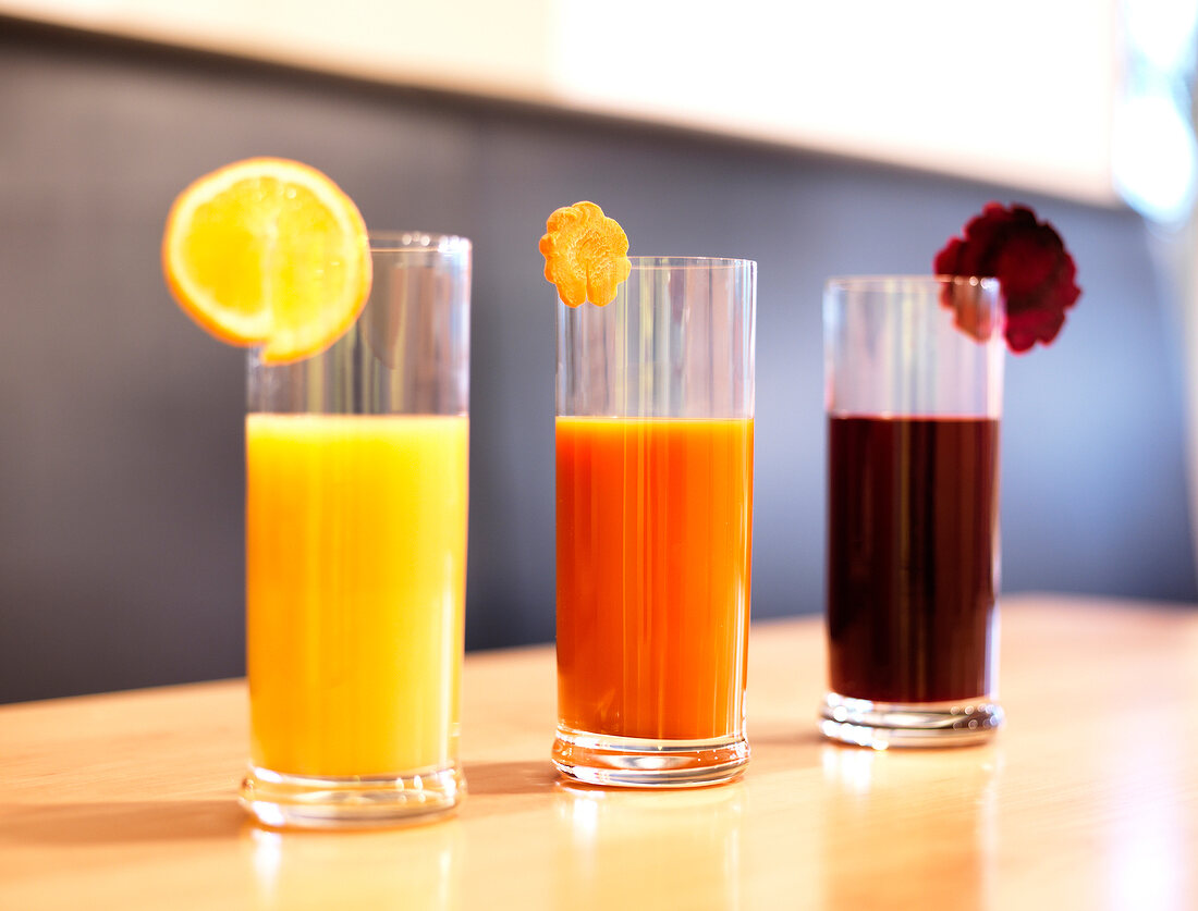 Glasses of fruit and vegetable juice