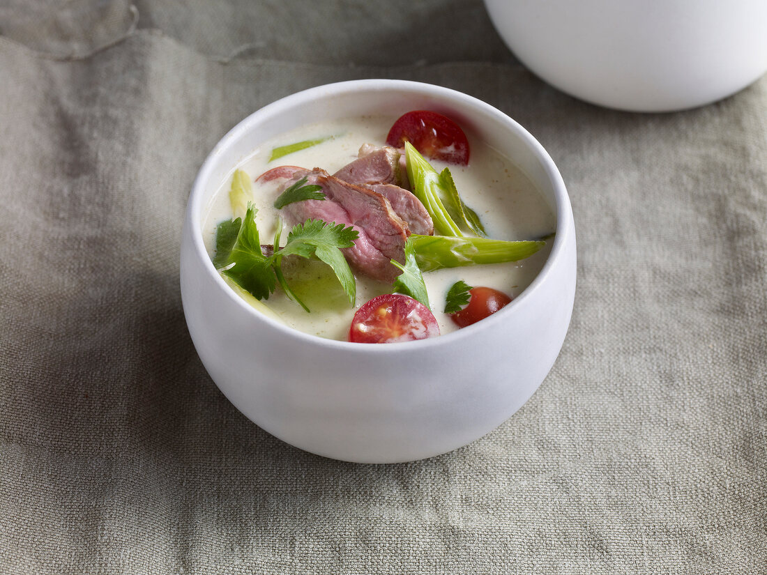 Kochen für zwei, Kokossuppe mit Ente