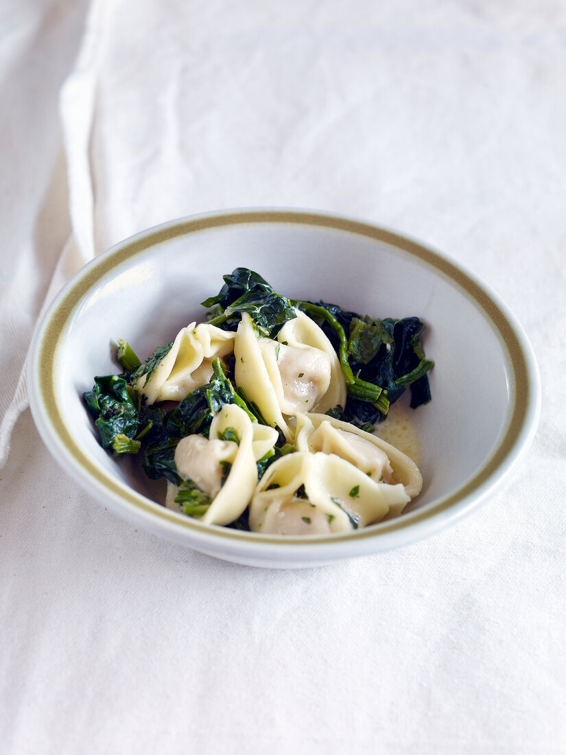 Kochen für zwei, Tortellini mit Spinat