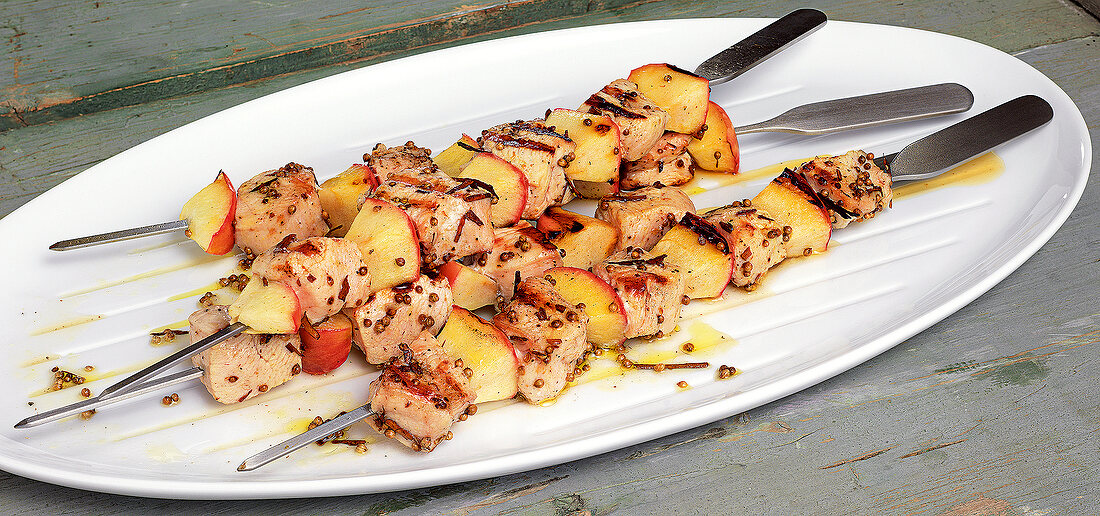 BBQ Basics, Putenspieße mit Äpfeln