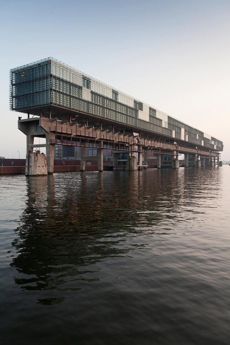 Amsterdam, Noord, NDSM Werft, IJ, Het Kraanspoor, Bürogebäude