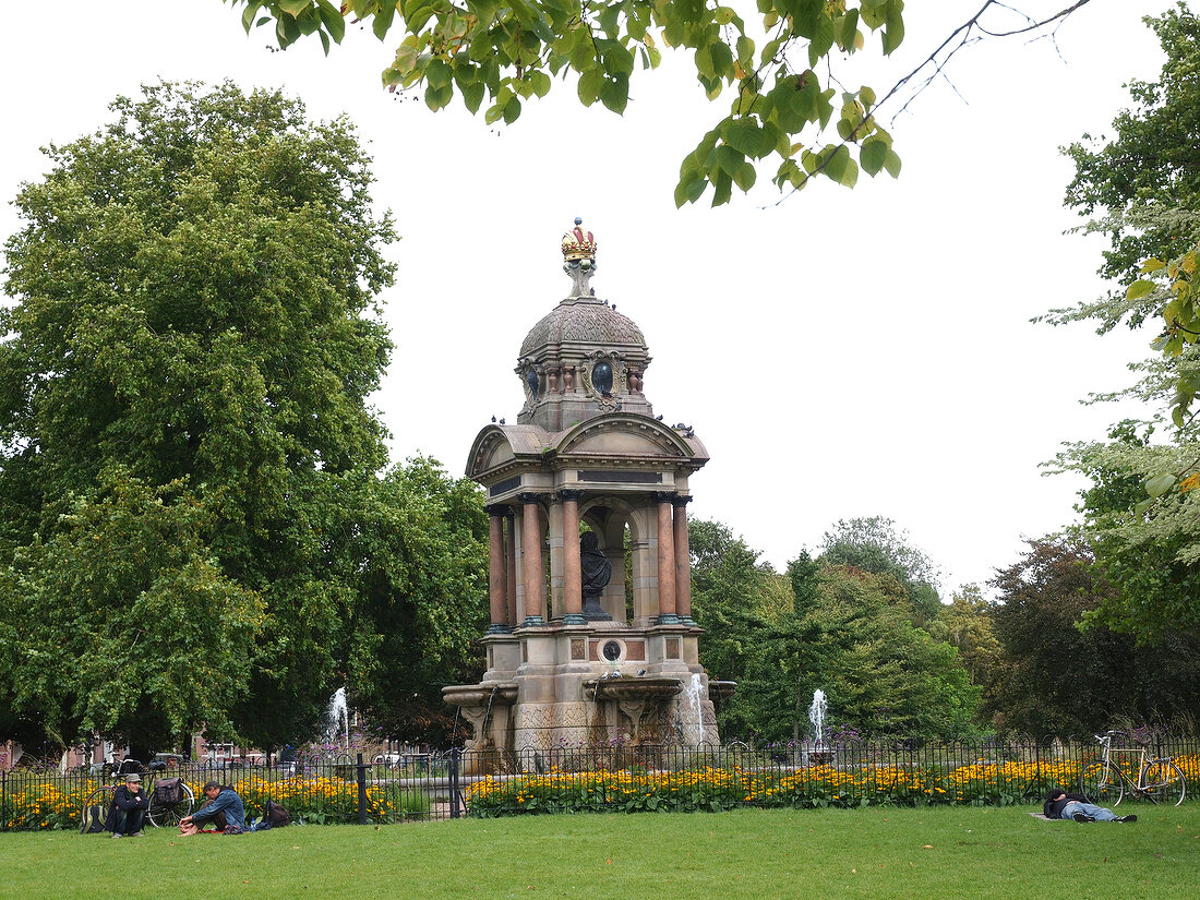 View of Sarphati Memorial Monument at Sarphatipark, De Pijp, Amsterdam, Netherlands