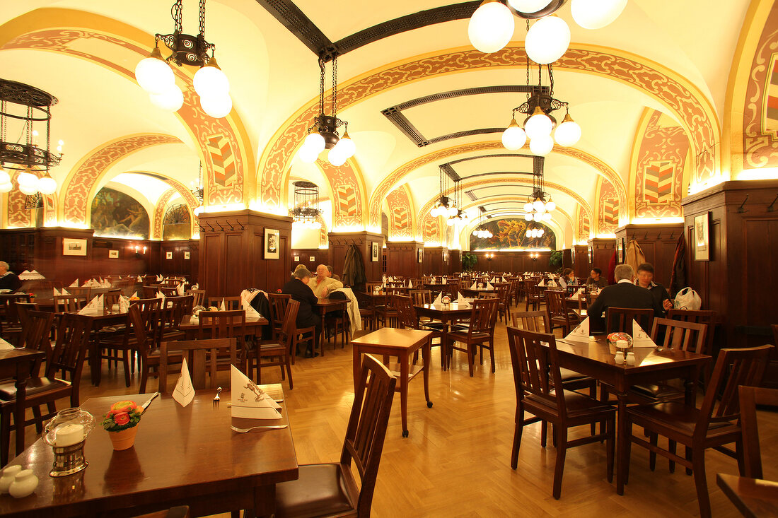 Auerbachs Keller Restaurant und historische Weinstuben in der Mädlerpassage