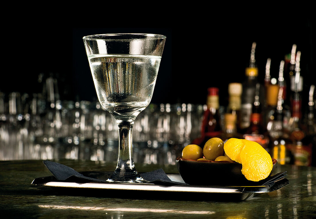 Drink, Bar, Oliven, Gin, U.S. Prime Martini, Trendcocktail, Cocktail