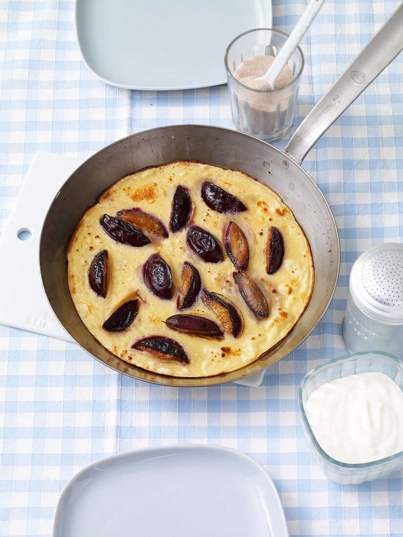 Studentenkochbuch, Zwetschgen- pfannkuchen mit Stippmilch