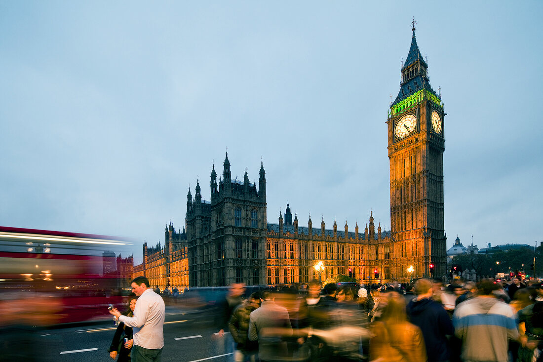 London, Big Ben, Palace of Westminster, abends, Uhrturm