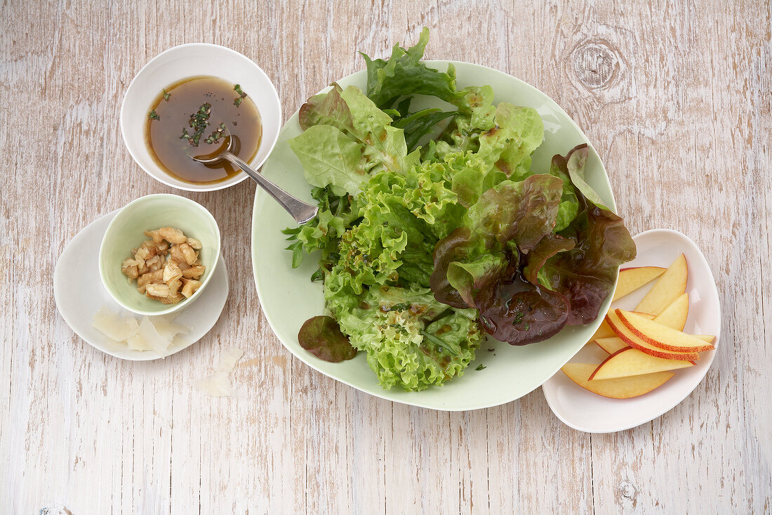 Salads with balsamic vinegar