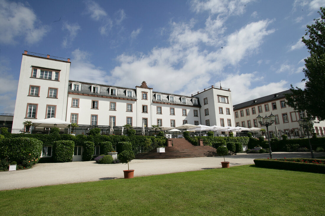Schloss Reinhartshausen Kempinski Weingut Schloss Reinhartshausen-Hotel Eltville Hessen