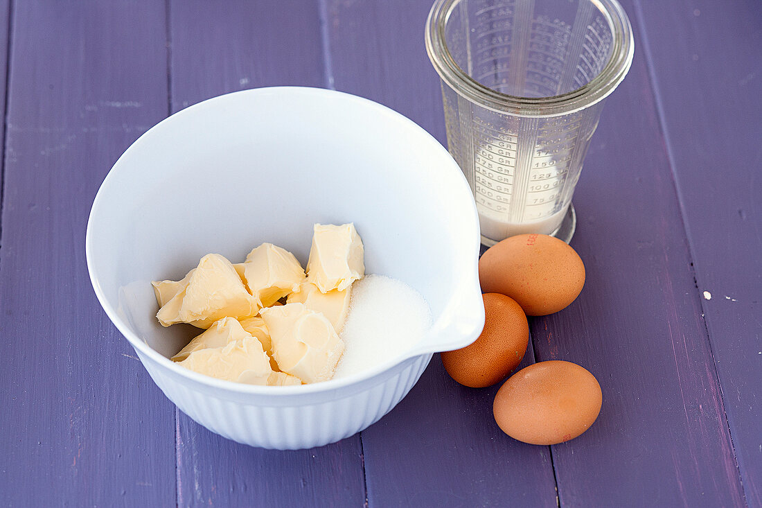 Mini-Kuchen, Butter und Zucker vermischen, Step 1