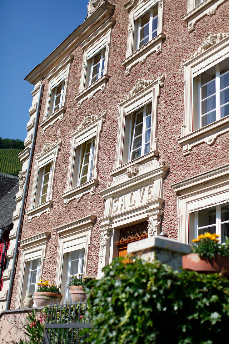 Mönchhof Weingut Ürzig