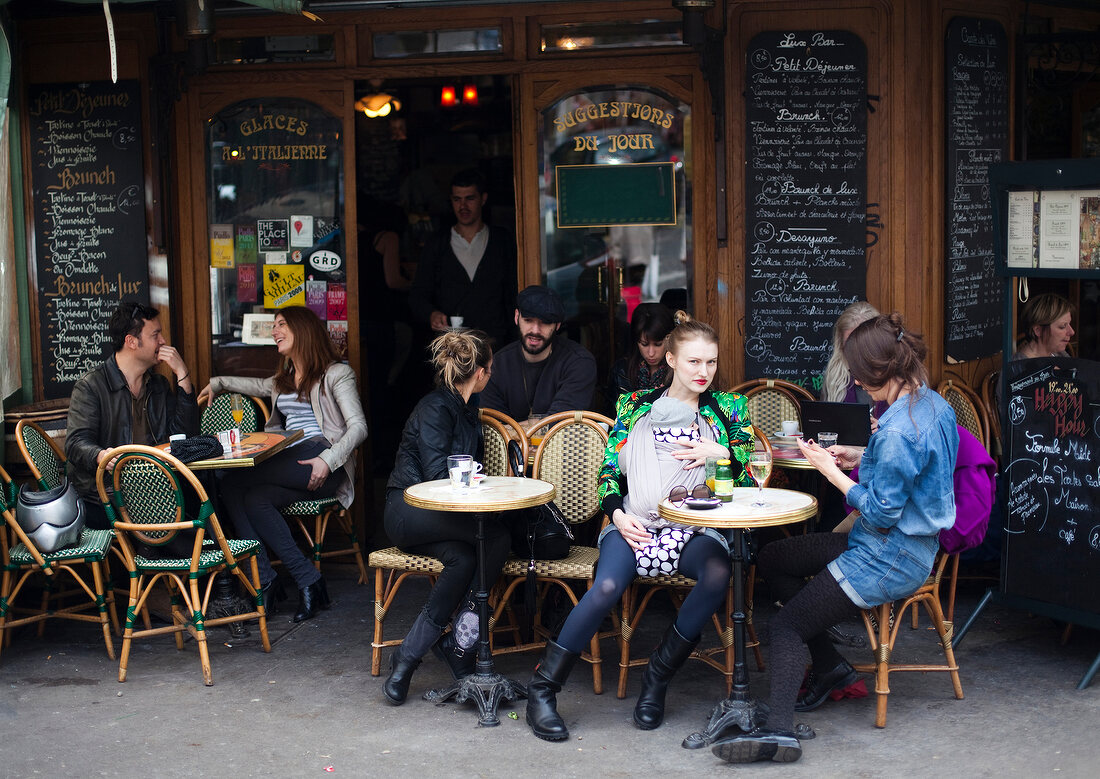 Französisches Café, Straßencafé 