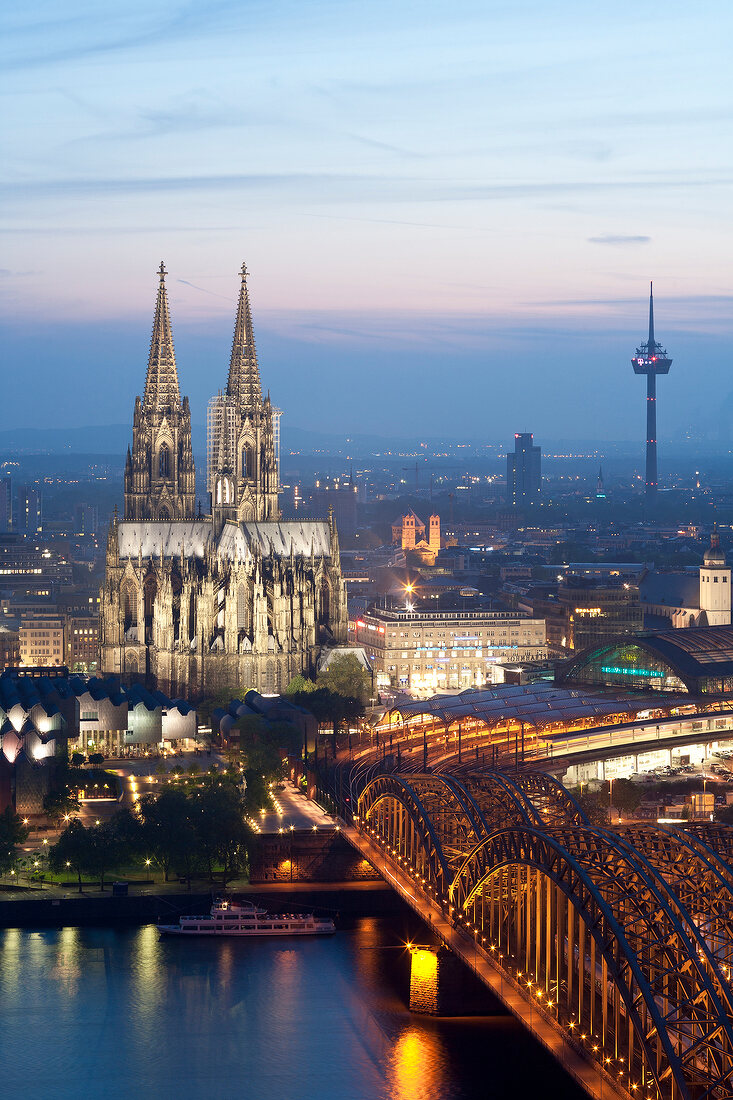 Hohenzollern Bridge with Cologne cathedral of St.Peter and Maria across Rhine, Germany