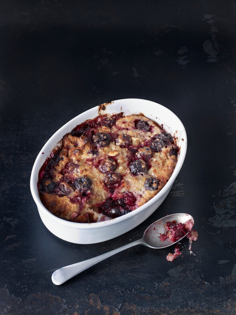 Cherry gratin in serving dish