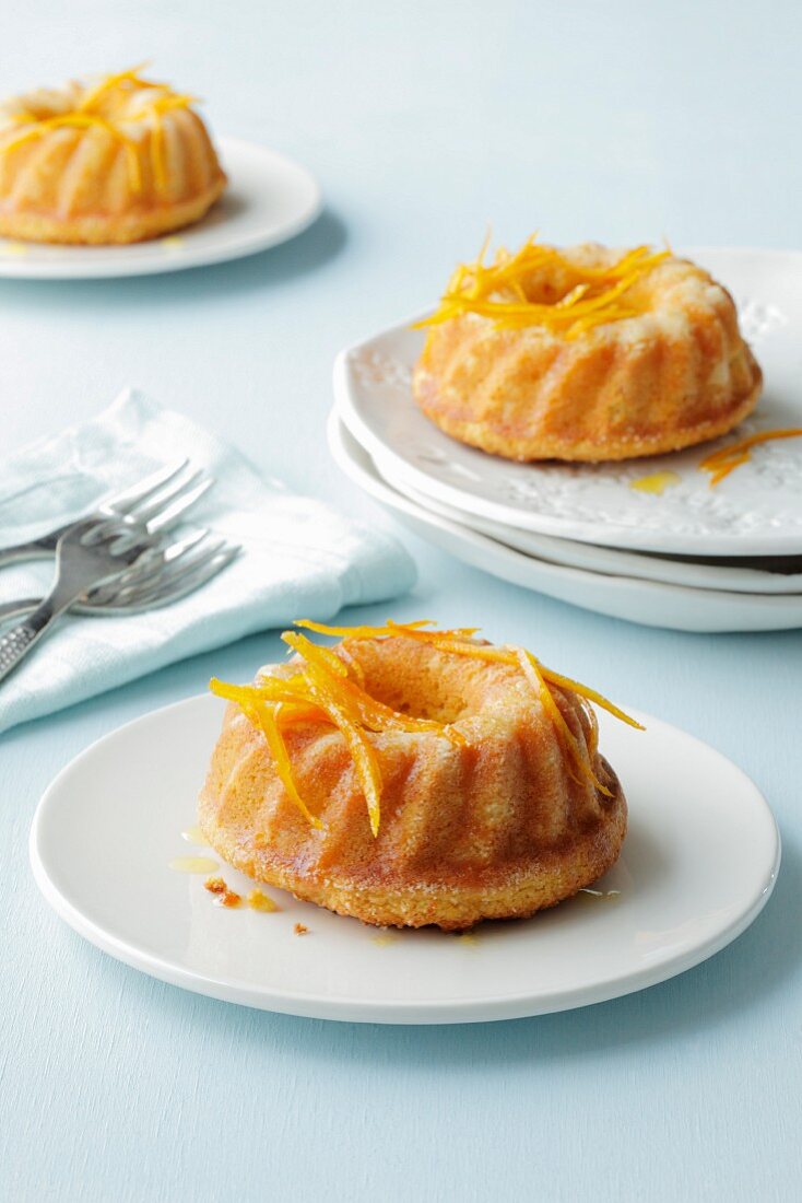 Mini orange cakes