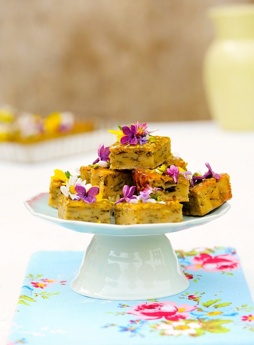 Green buttermilk cake with edible flowers