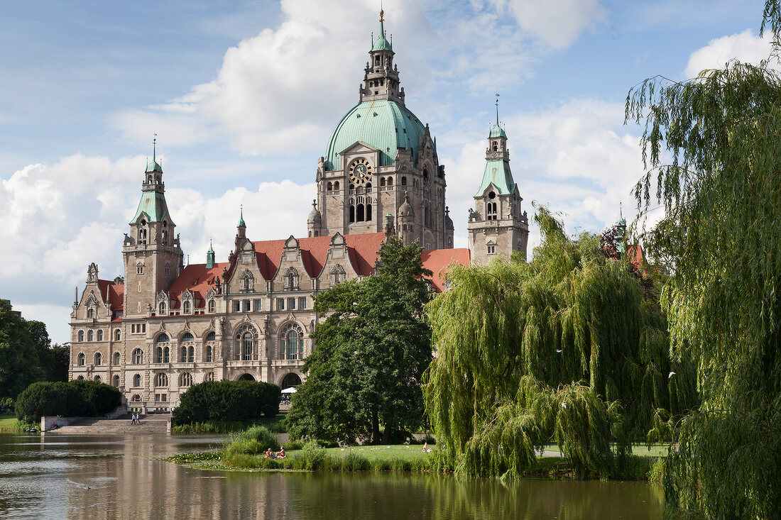 View of New Town Hall in Hanover, Maschpark, Germany