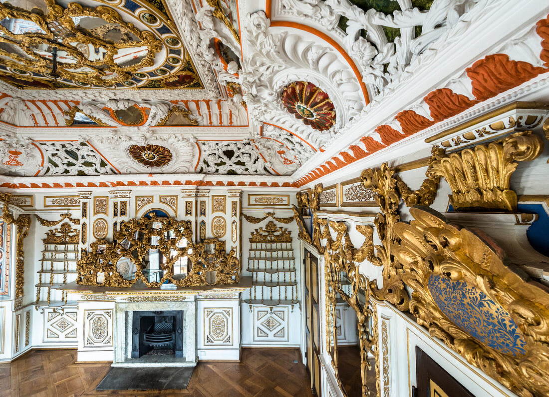 View of Leibniz Room at lord of the manor Hausen, Hannover, Germany