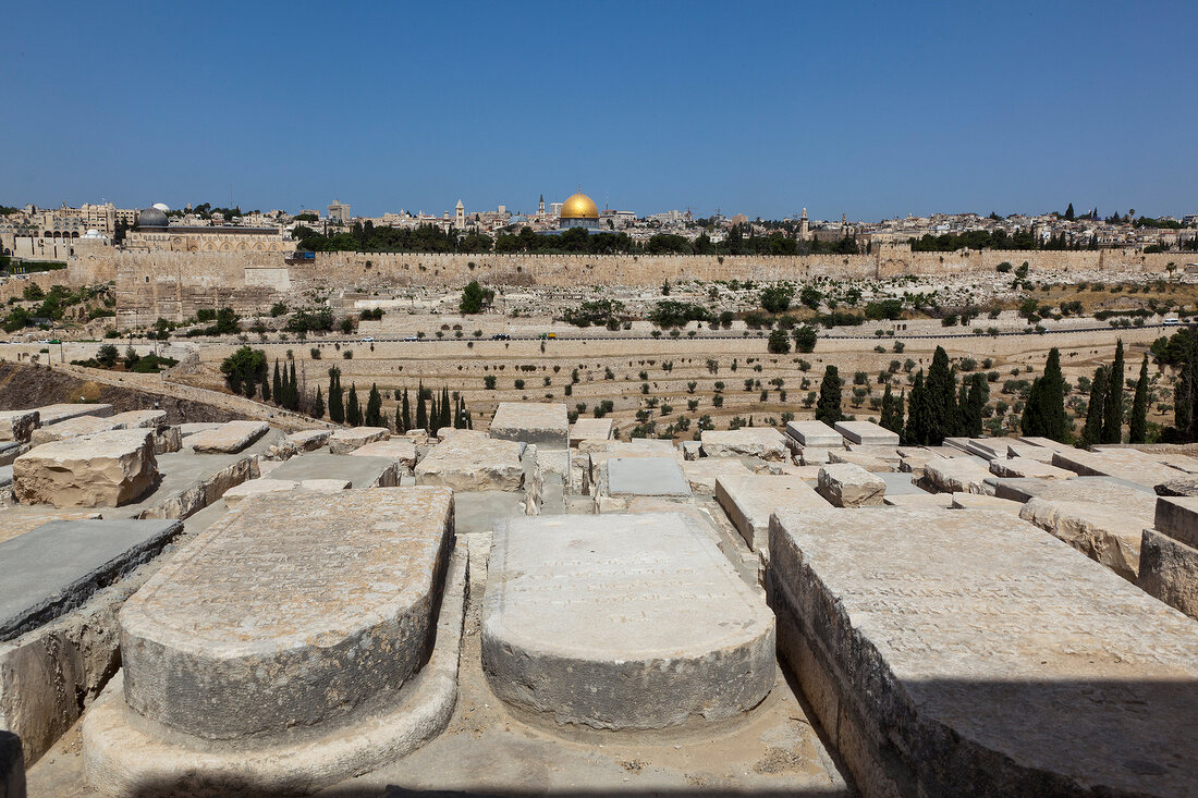 Israel, Jerusalem, Blick vom Ölberg, Tempelberg, Felsendom, Friedhof