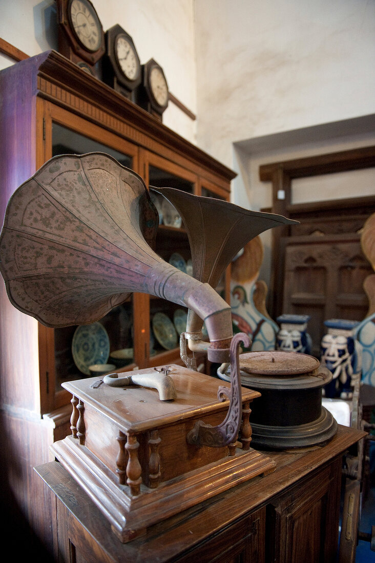 Old gramophone in antique shop Olanda, Galle Fort, Sri Lanka
