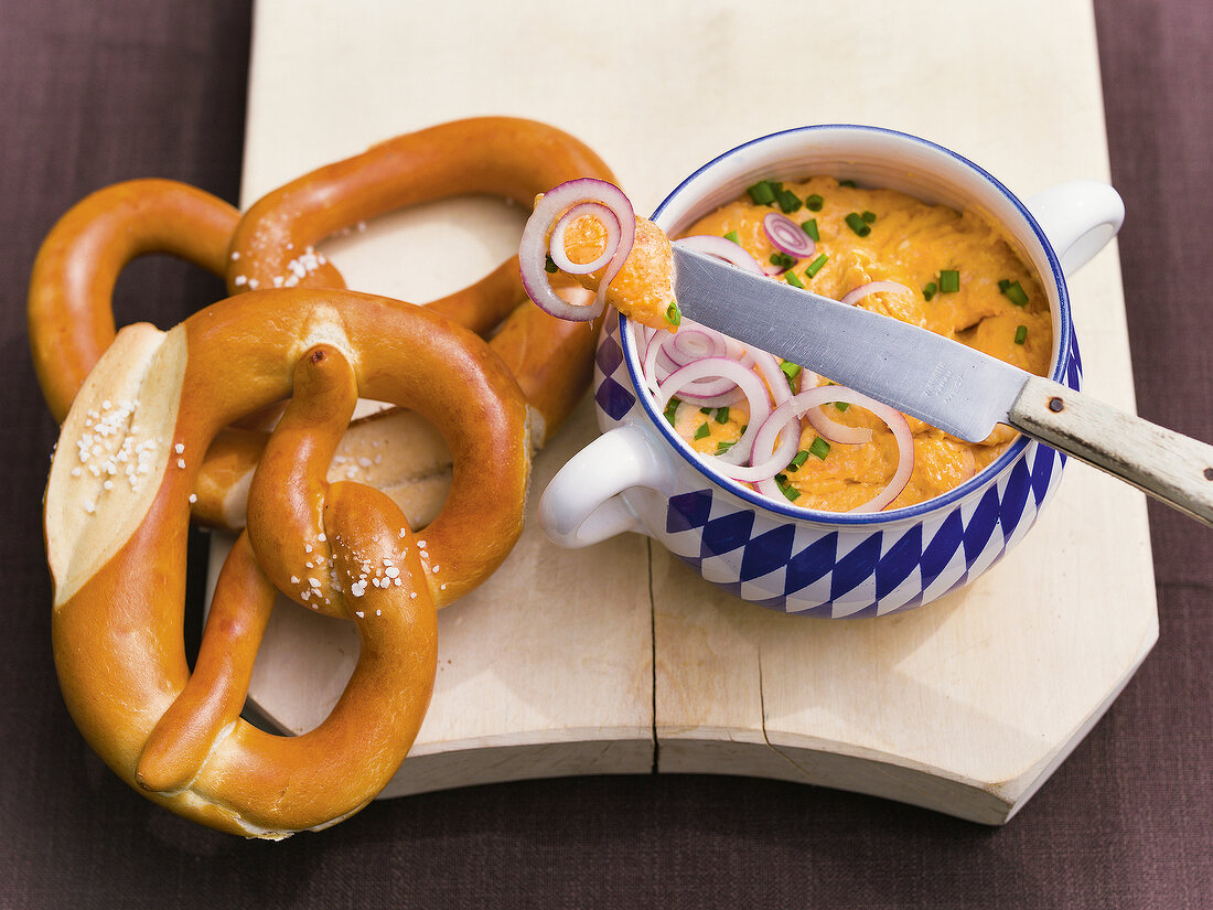 Bavarian obatzda in bowl with bread