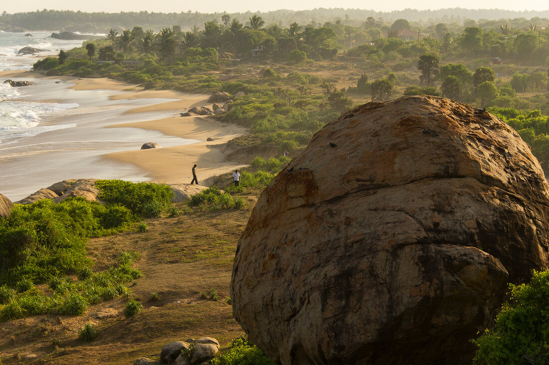 View of Kirinda Beach, Indian Ocean , Sri Lanka