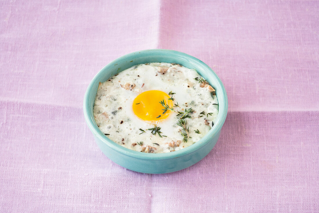 Ei - Rezepte, Eier mit Gorgonzola im Förmchen