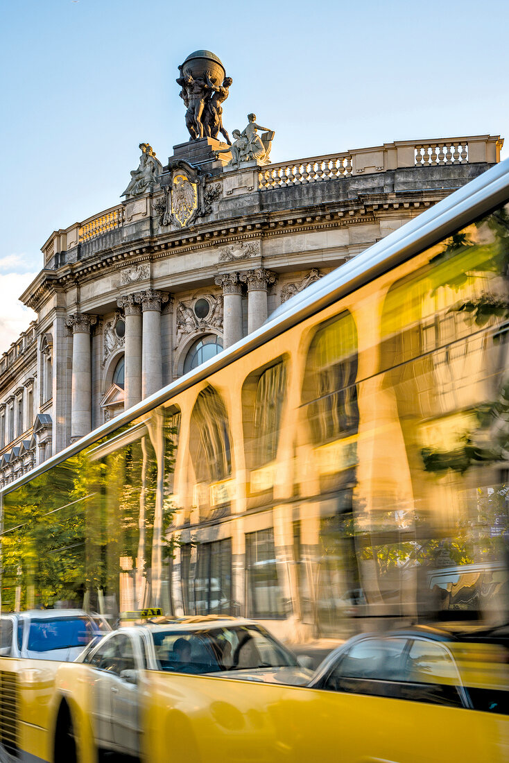 Berlin, Mitte, Kommunikationsmuseum Leipziger Straße, Verkehr