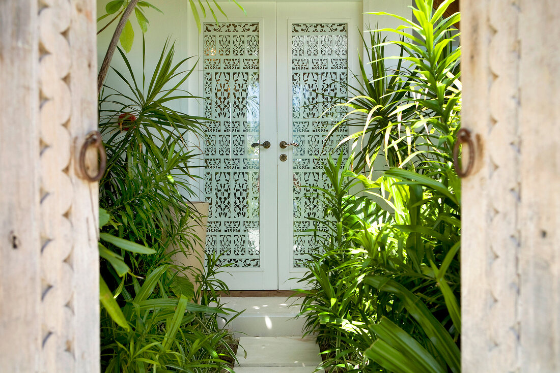 Tür, Eingang vom Bungalow, Insel Veligandu Huraa, Malediven