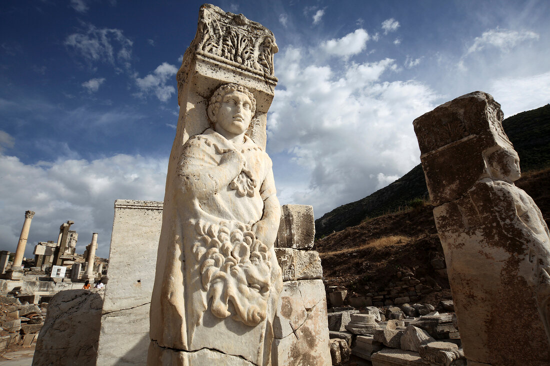 Türkei, Türkische Ägäis, Antike, Ephesus, Ruine, Säulen