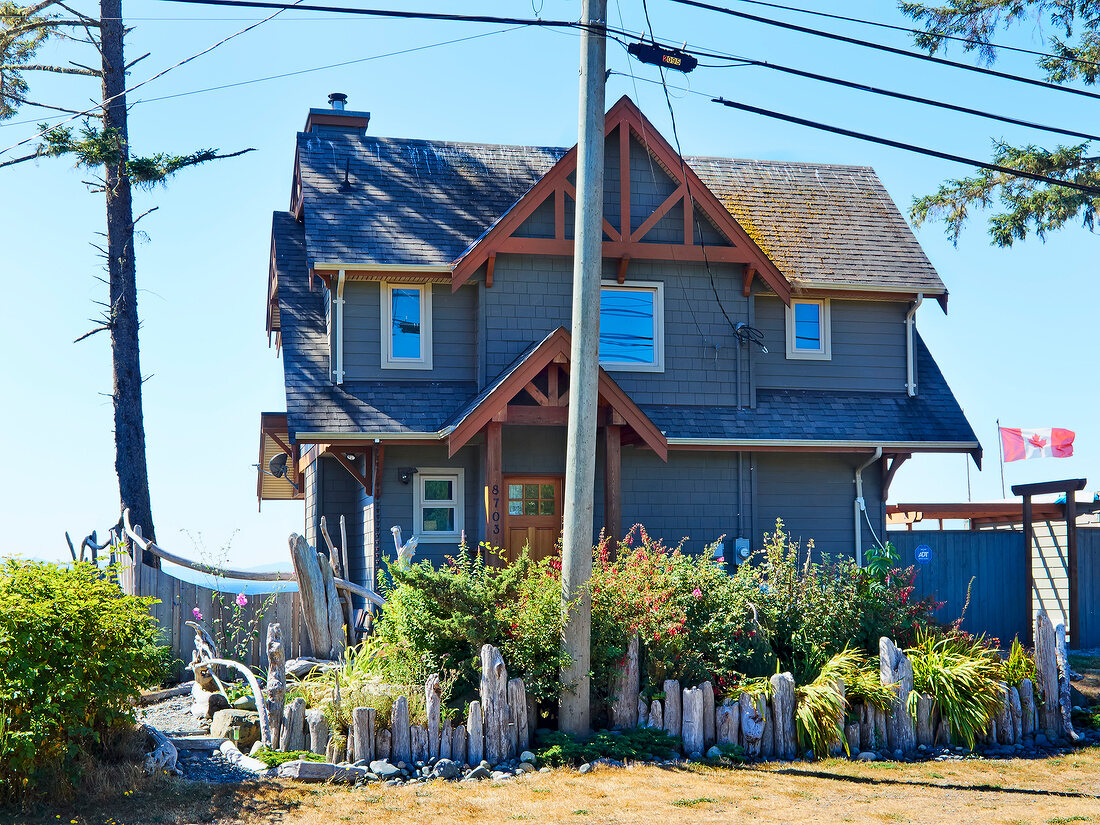 Kanada, British Columbia, Vancouver Island, nördlich von Sooke, Holzbau