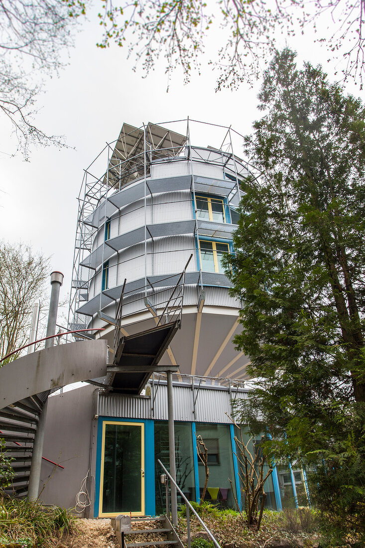 Freiburg, Heliotrop". Wohnhaus des Solar-Architekten Rolf Disch