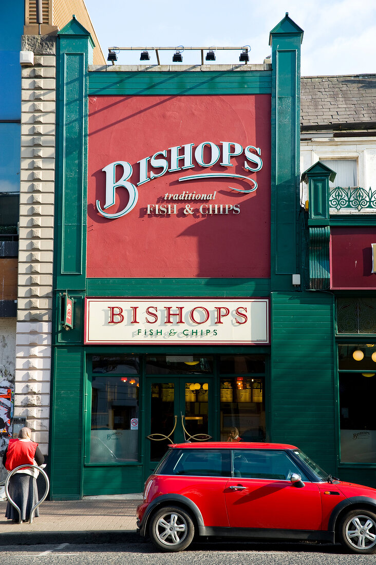 Nordirland, Hauptstadt Belfast, Fish and Chips Restaurant Bishops