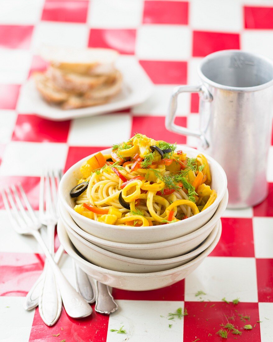 Spaghetti with squid ragout