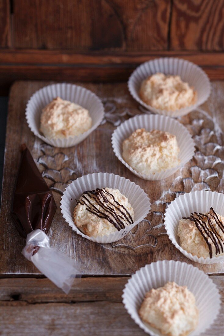 Coconut macaroons made with low-fat quark
