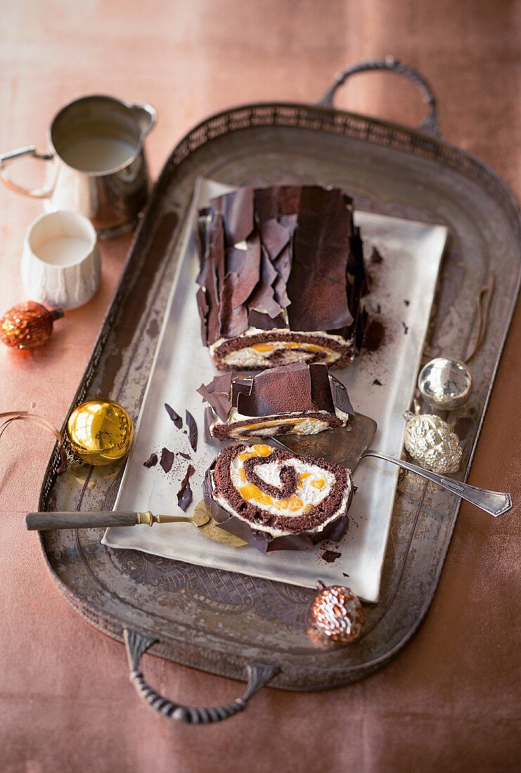 Chocolate Swiss roll with mango and mascarpone cream